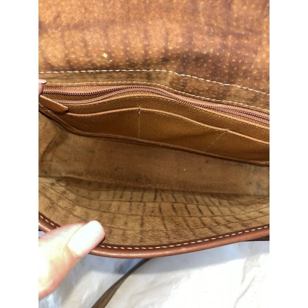 Vintage Dooney Bourke Croc Embossed Leather Cat Eye Flap Bag MADE IN USA_13